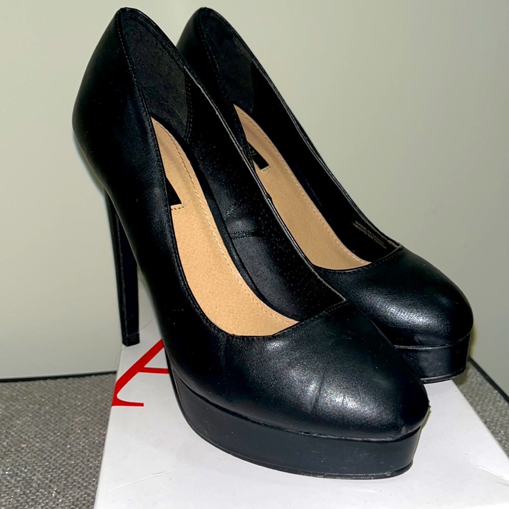 Forever 21 Black Stilettos